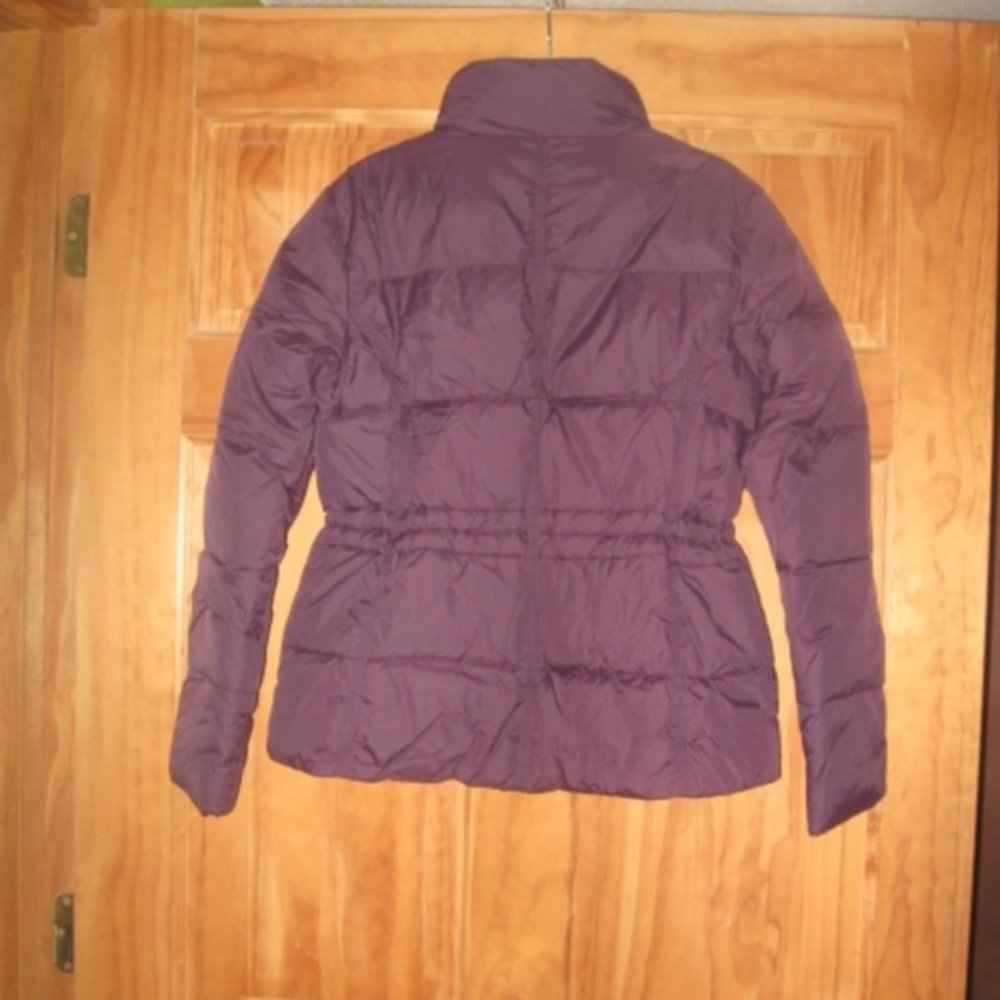Lands End Purple Puffer Jacket with Front Zipper and Two Side Snap Pockets - Picture 2 of 2